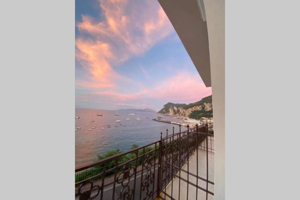 Casa Di Charme Panoramica A Sulla Spiaggia. Apartamento