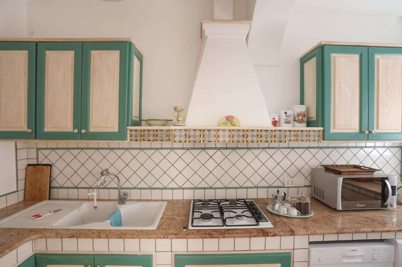 Apartamento Casa Di Charme Panoramica A Sulla Spiaggia. *